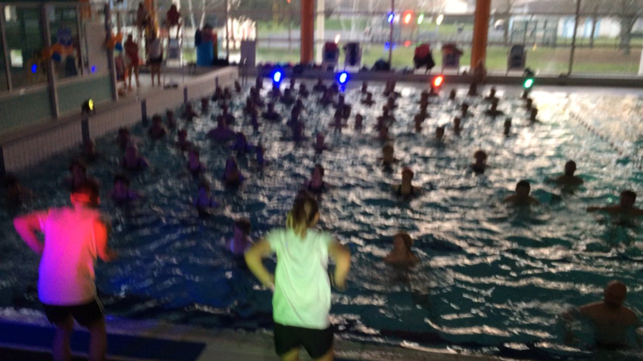Cours d’aquagym au profit de la Ligue contre le cancer