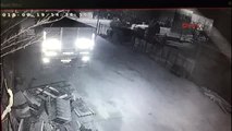 Konya Araba Yedek Parçası Hırsızlığı Kamerada
