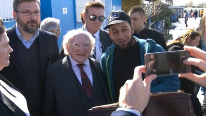 Irlands Präsident preist griechische Willkommenskultur