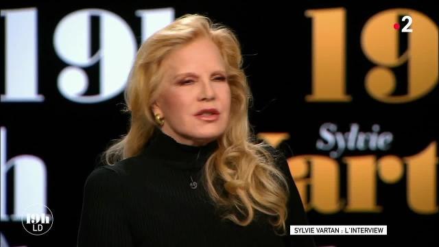 VIDEO. Sylvie Vartan ne pense pas que Johnny Hallyday ait pu être capable de déshérité ses enfants