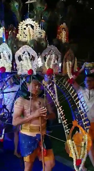 malesiya murugan temple kavadi function