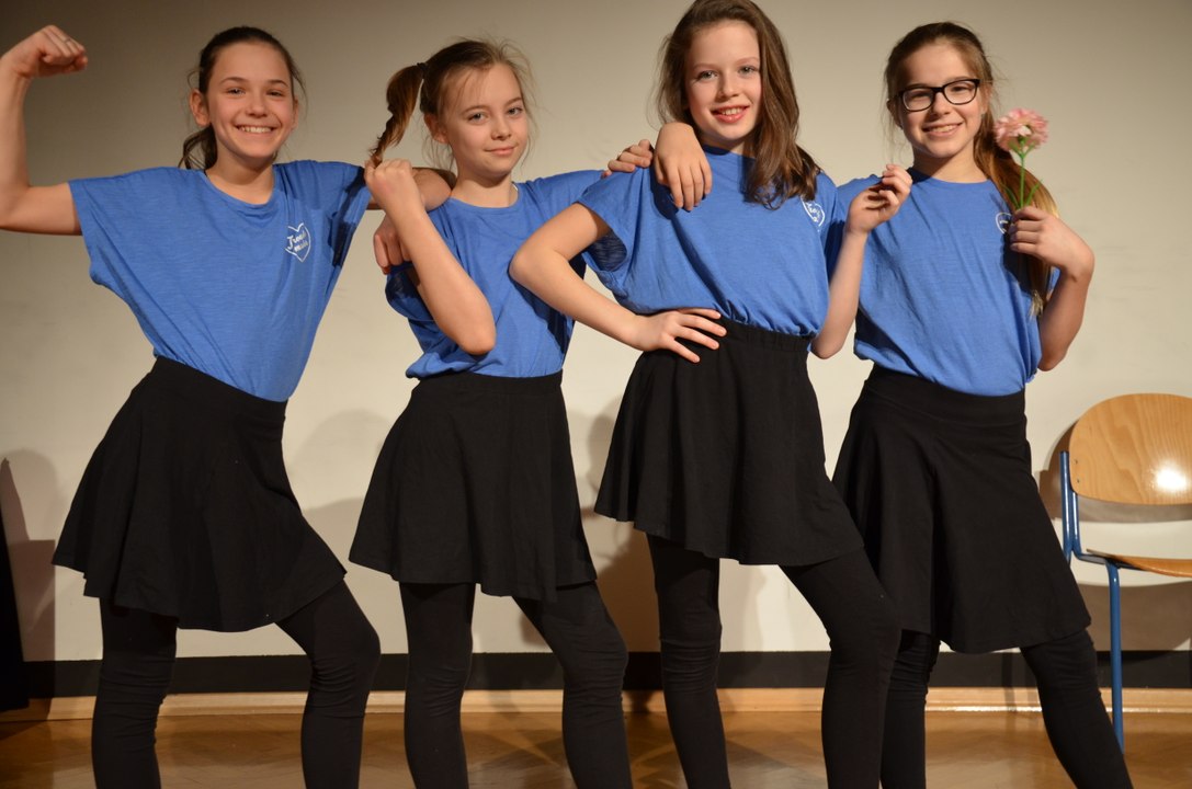 Musical der 2B am Parhamergymnasium 2018 - Teil 1/2