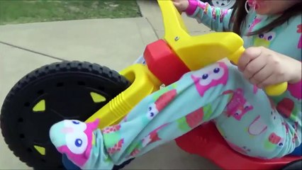 Bad Baby School Lunch Food Victoria Annabelle Toy Freaks Hidden Egg Crying baby