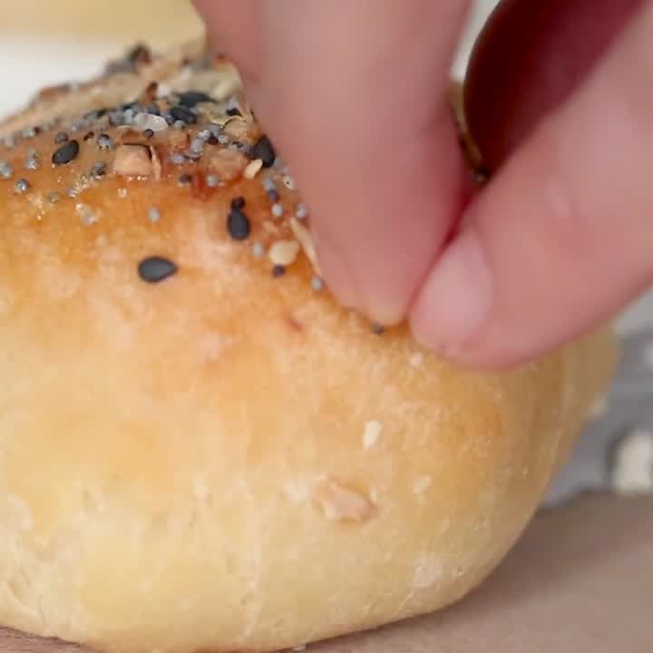 STUFFED BAGEL BALLS