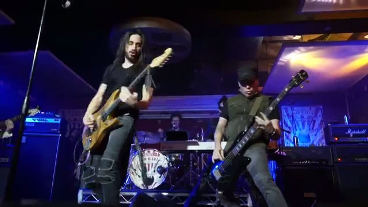 Nuno Bettencourt - Insane Solo Part 3