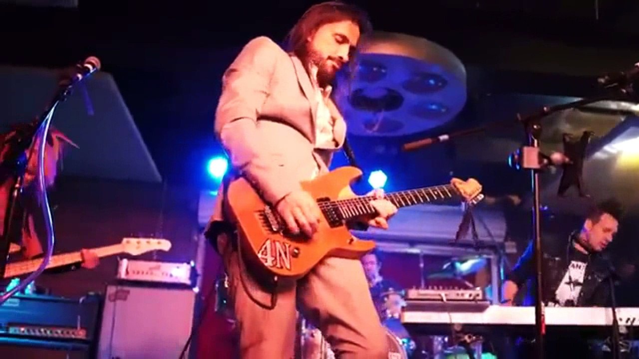 Nuno Bettencourt - Insane Solo Part 4