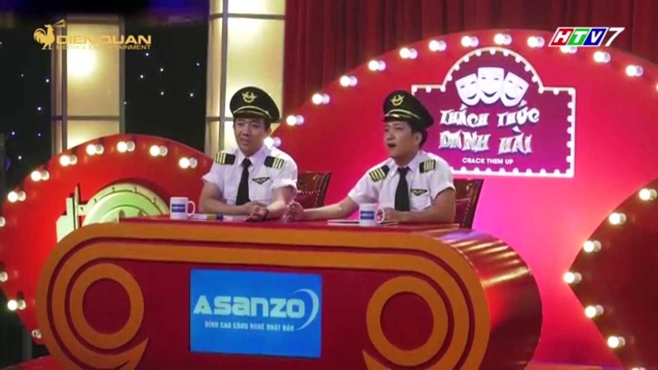 Màn cầu hôn ngay tại sân khấu Thách thức danh hài mùa 4 gây náo loạn trường quay