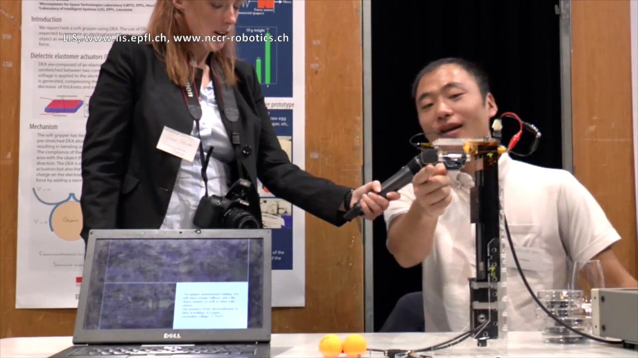 Sensory motor tissues for soft robots