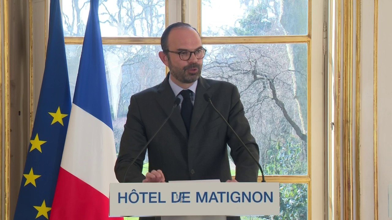 Philippe sur la SNCF : "Le recours aux ordonnances permettra une large concertation"