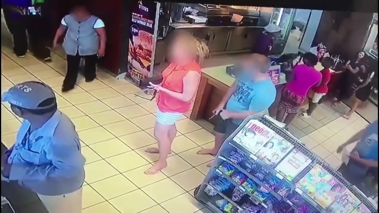 Un pervers se fait griller en train de filmer sous la jupe d’une femme