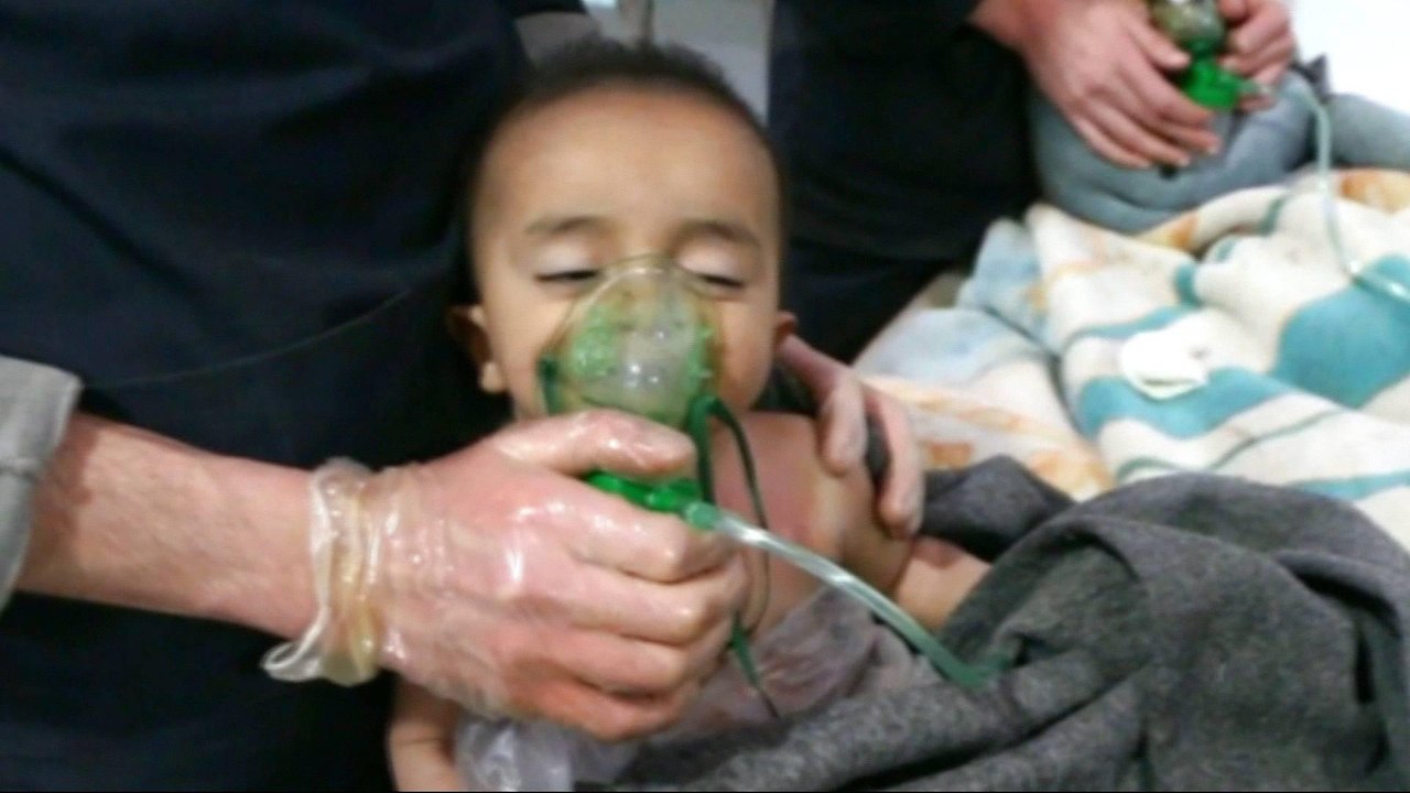 Syria: Chemical attack suspected in Eastern Ghouta siege
