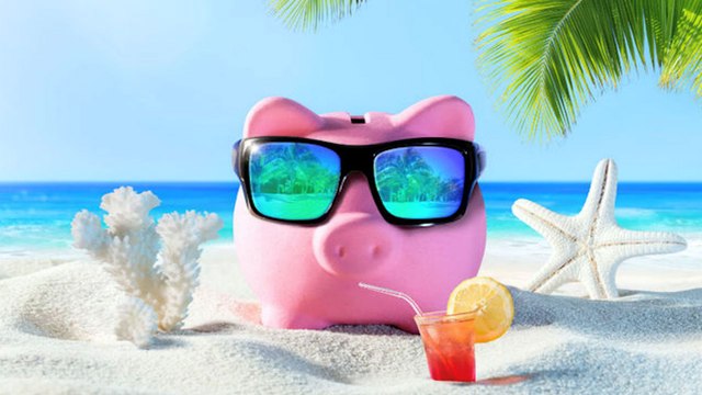 Luxurious Frugal Living: Save Enough Money to Never Worry About it Again!