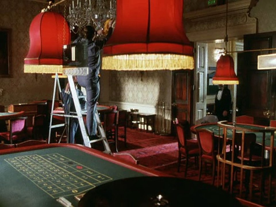 Tinker,Tailor,Soldier,Spy (1979) E05 - Tinker Tailor