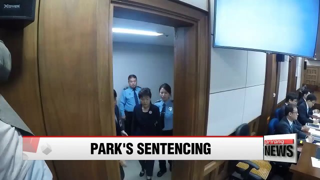 Prosecution expected to demand long prison term for former President Park on Tuesday