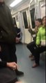 Insupportable : ce touriste anglais fume dans le métro à Pékin !