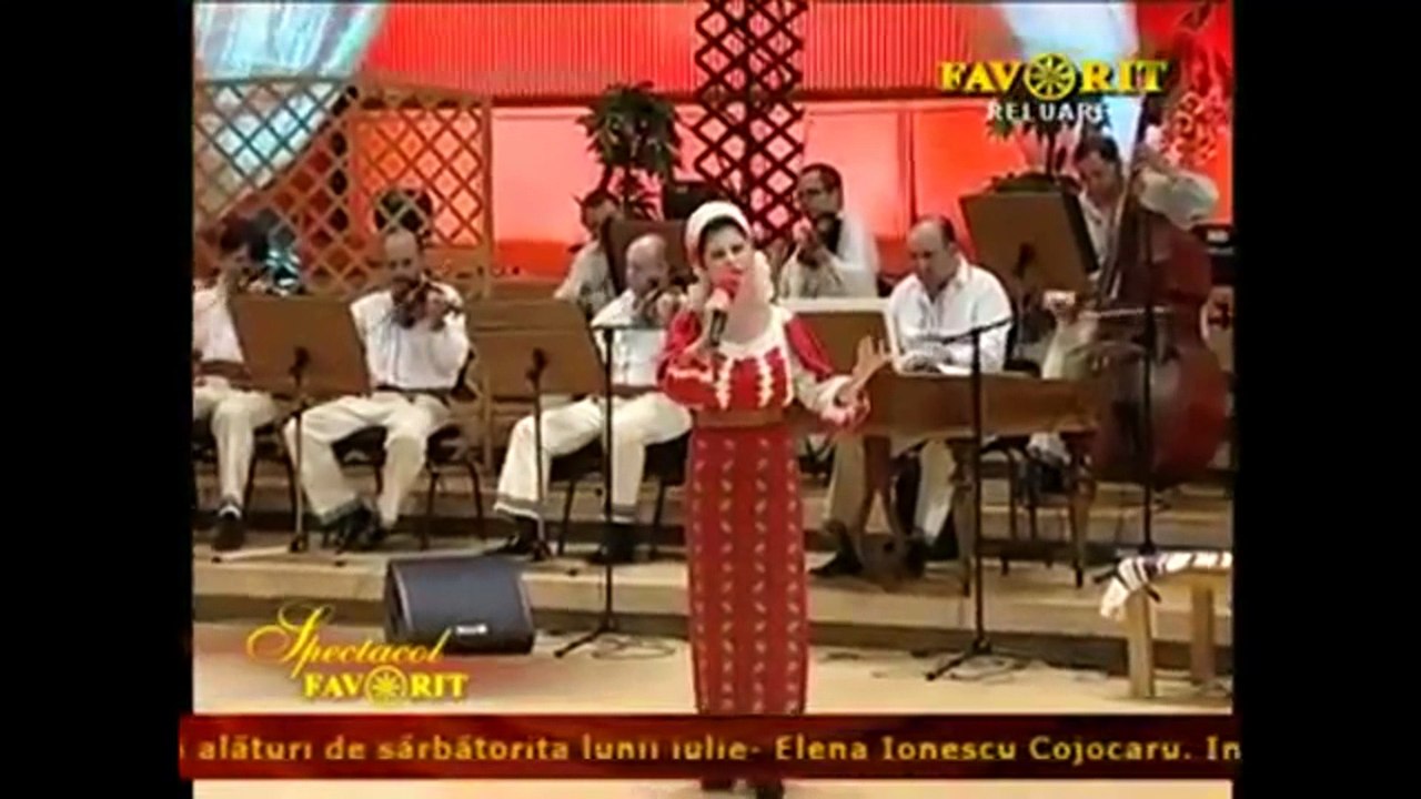 Simona Dinescu - Mă uit la viață cum trece - live