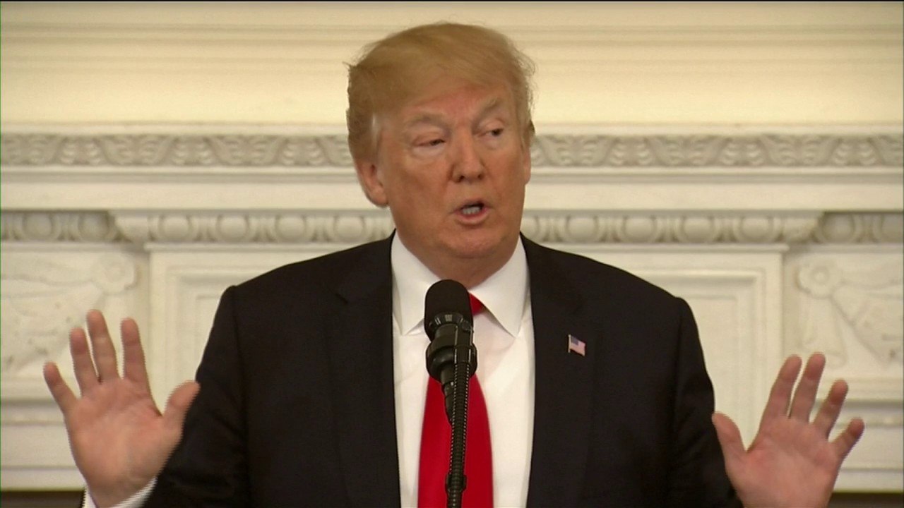 Trump sur la fusillade en Floride: "Je serais rentré dans l'école, même sans arme"