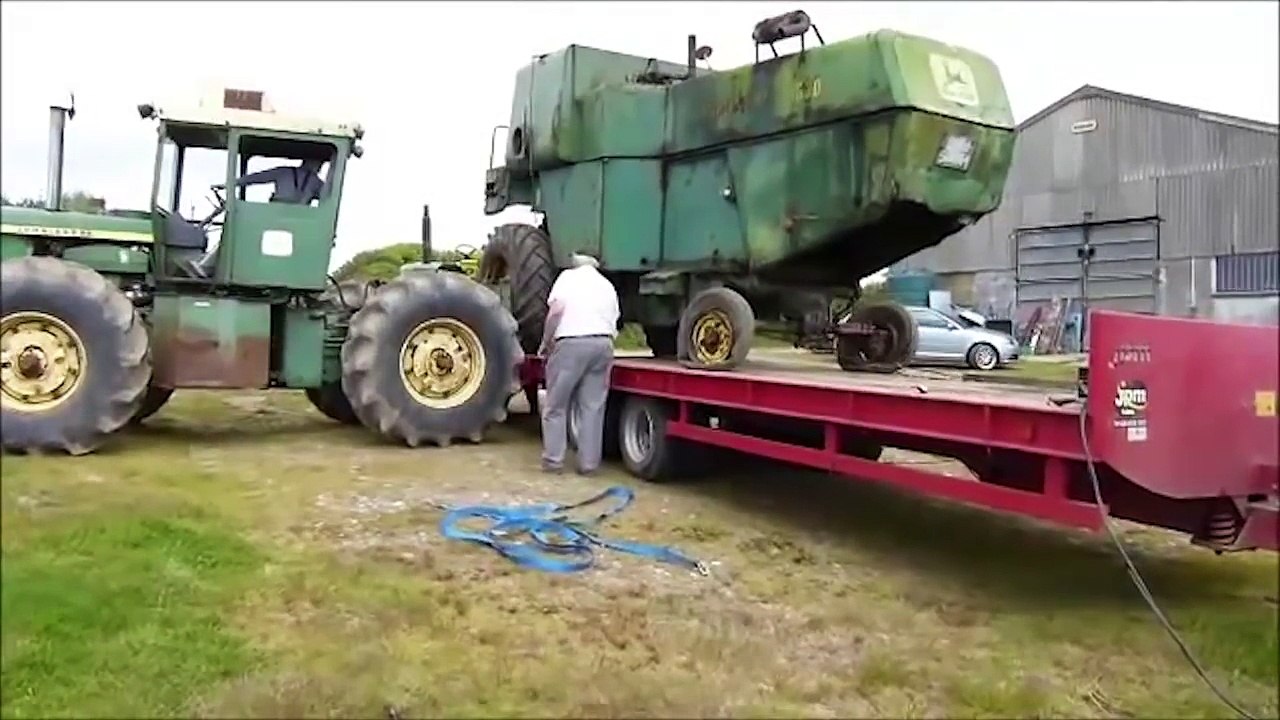 Wow!!...Extreme Loading & Unloading Heavy Equipment Unbelievable To See ...