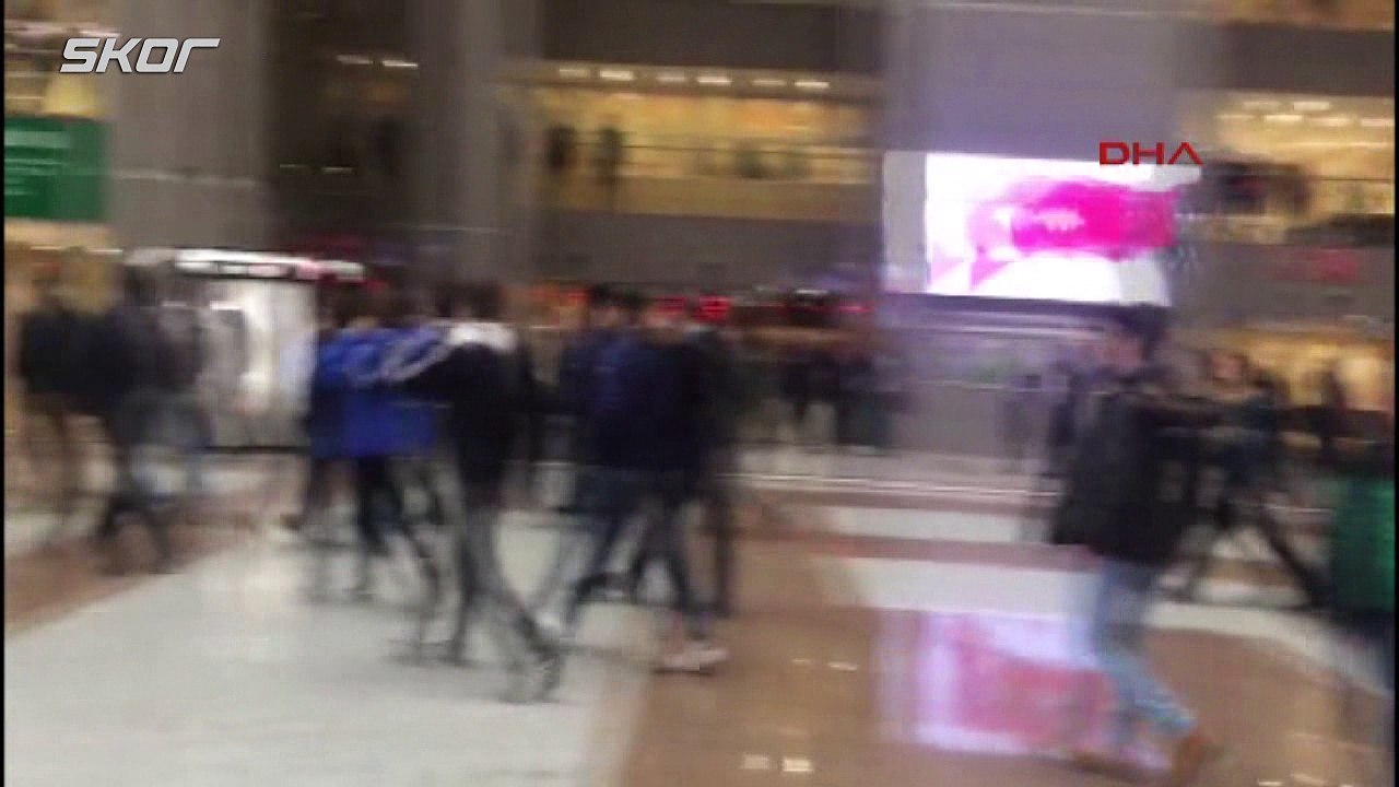 Davul içinde meşale sokan 5 taraftar serbest