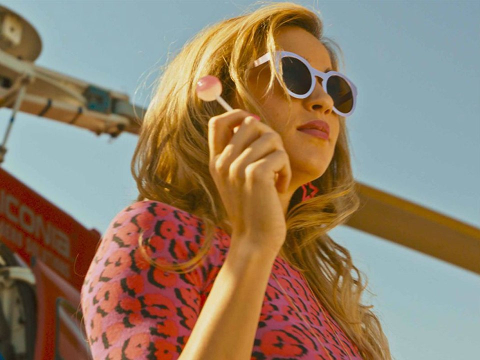 Revenge: Trailer HD VO st FR