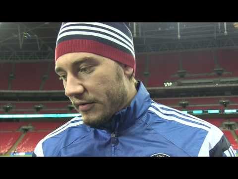 Nicklas Bendtner is unhappy not playing for Arsenal