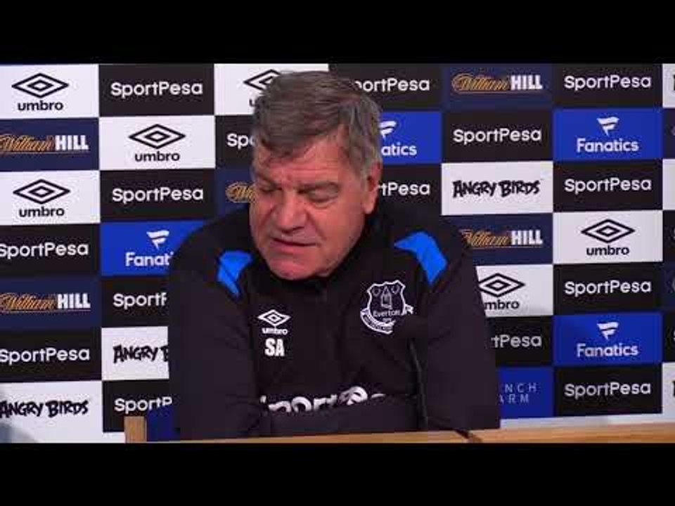 Allardyce confirms interest in Walcott