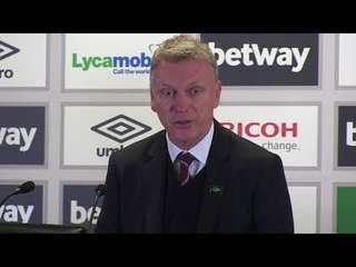 Moyes 'concerned' with Lanzini injury setback