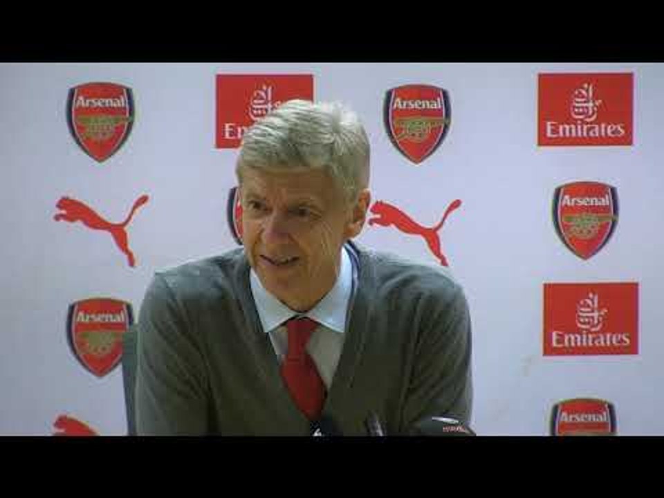 Wenger reminisces on battles with Sir Alex