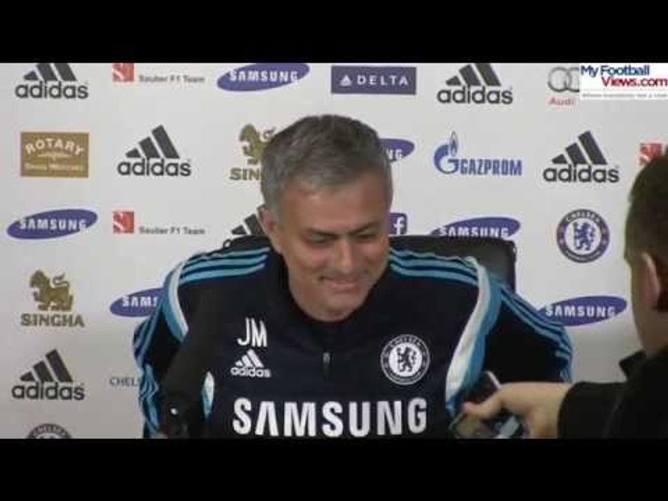 Jose Mourinho: Steve Holland speaks better English than me!