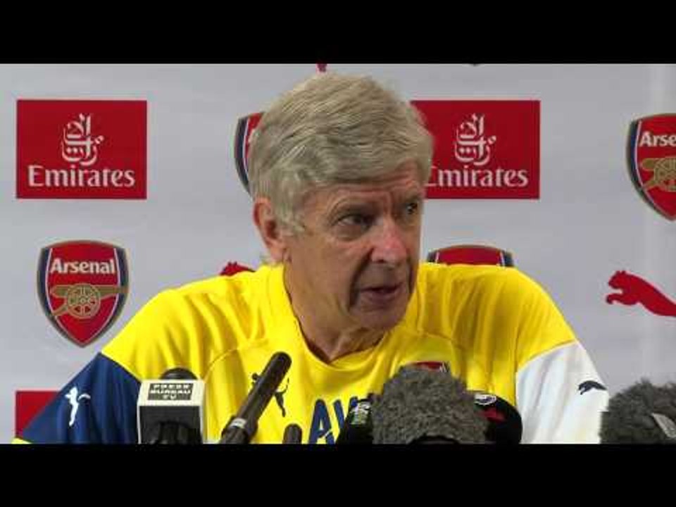 Wenger hits back at Mourinho