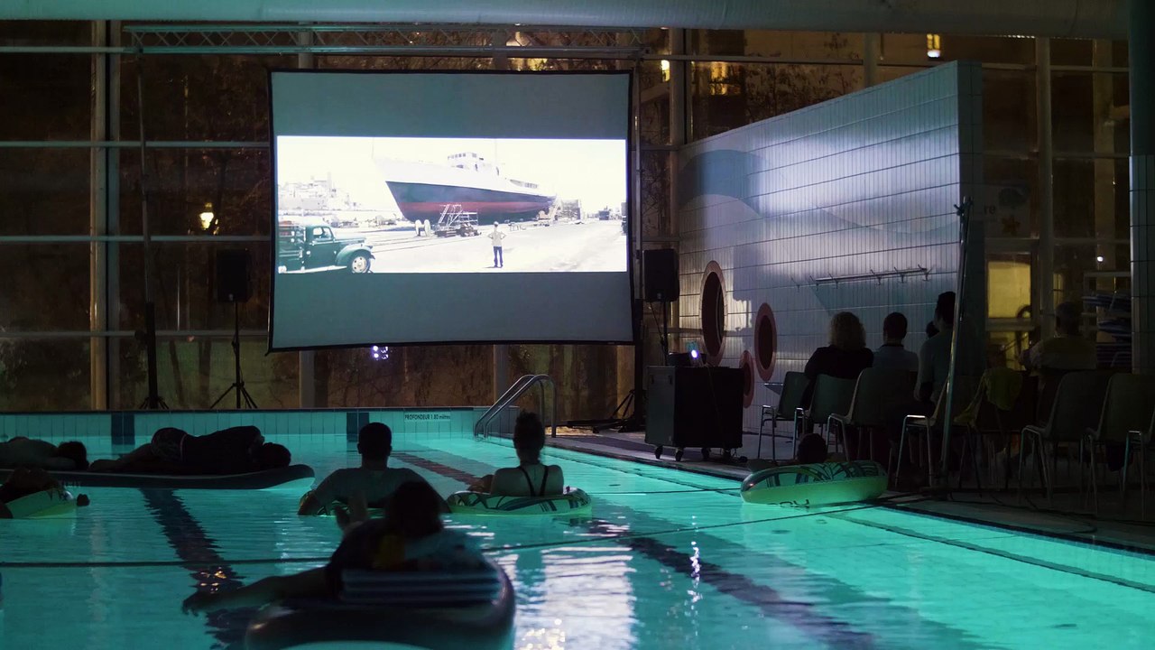 Aquaciné à la piscine des Buclos