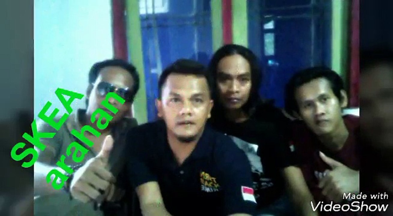 cinta hitam versi EMEK ARYANTO