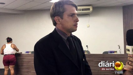 Vereador diz que vai convocar o prefeito de Missão Velha para prestar esclarecimento na câmara