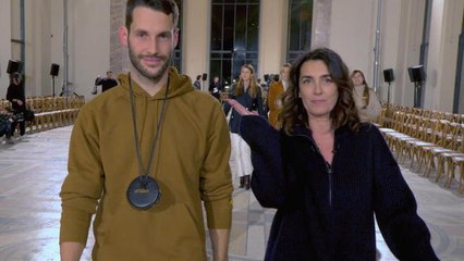 Défilé Simon Porte Jacquemus - Ah la mode du 27/02 – CANAL+
