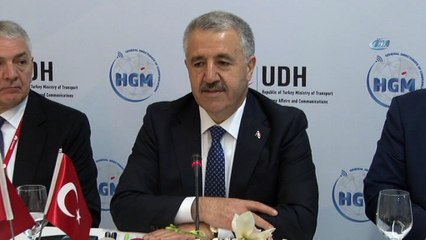 Bakan Arslan: 'Bakanlık olarak bizim düzenlemeler yaparak sektörün önünü açmamız önemli'
