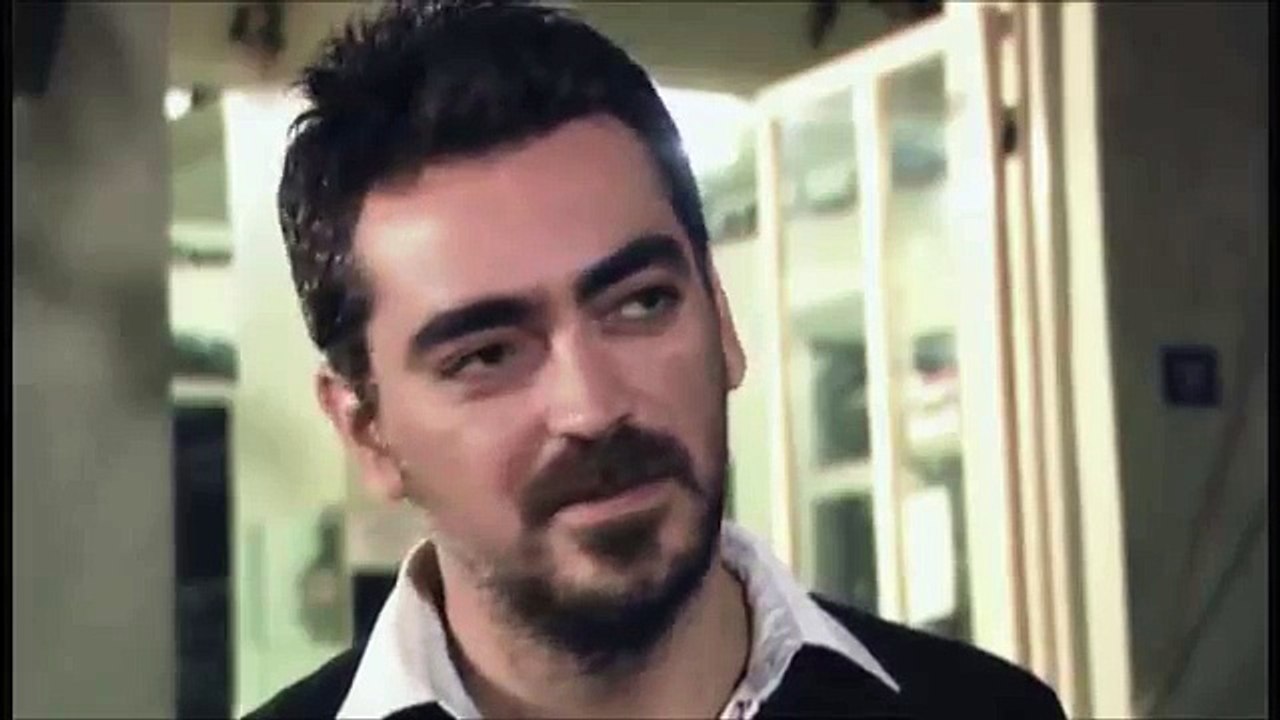 KÖY HALKI KAHVEDE DALGA GEÇİYOR