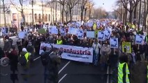 Austria: Protesters denounce plans to ban full-face Muslim veils