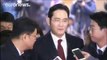 South Korea prosecutor to decide on Samsung leader's arrest warrant