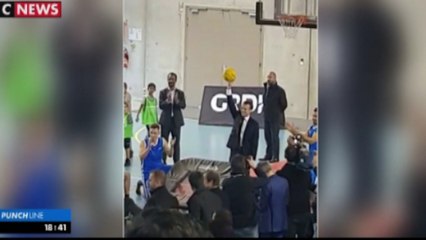 [Zap Actu] Wauquiez prend un vent au Salon de l'Agriculture et Macron en Porte-ballon (28/02/2018)