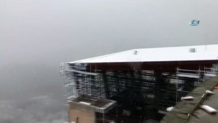 Beşikdüzü'nde kar yağışı etkisini gösterdi
