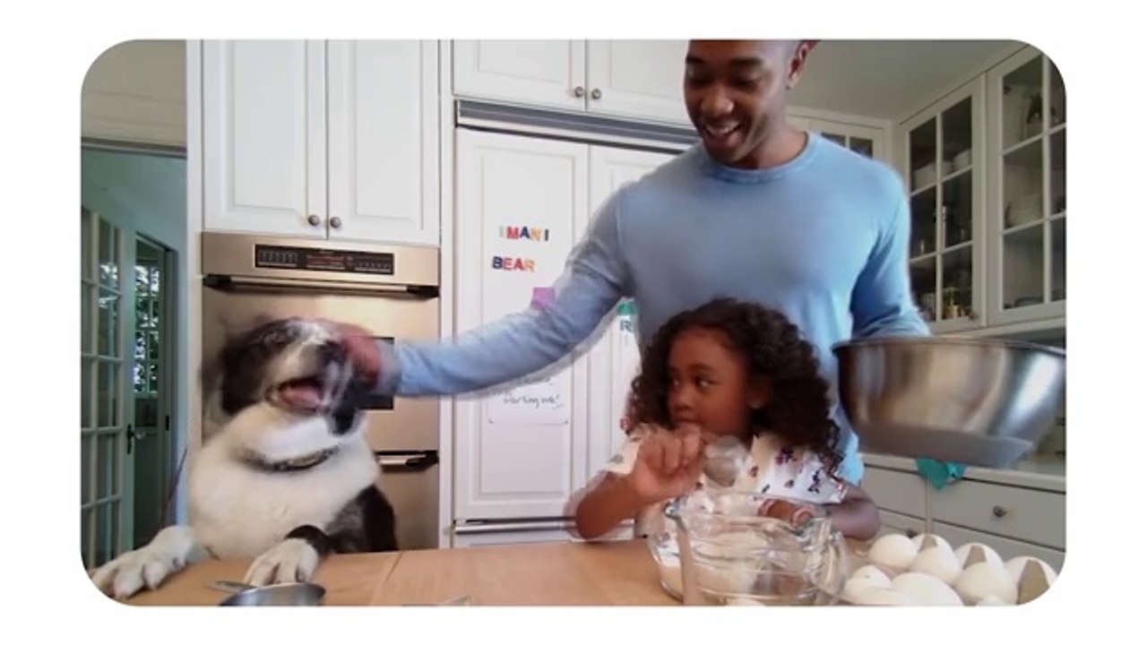 Google introduces its pocket-sized camera with AI Google Clips