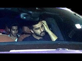Arjun Kapoor Spotted Crying Inside His Car | #RIPSridevi | Bollywood Buzz