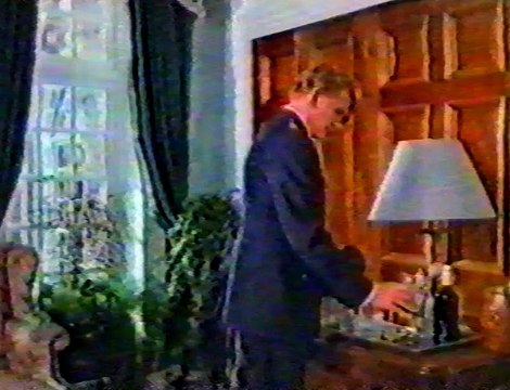 Spies Like Us (1985) - VHSRip - Rychlodabing (2.verze)