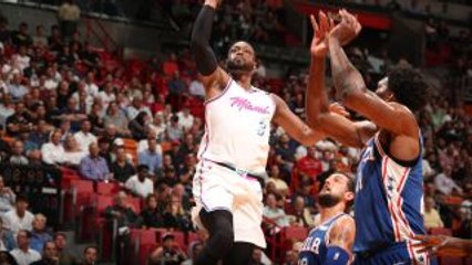 NBA : Dwyane Wade en super héros contre les 76ers !
