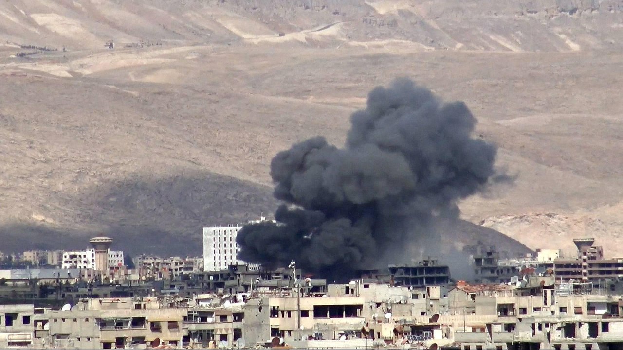 Eastern Ghouta: Russia's truce plan fails to help Syrians