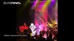 Meat Loaf collapses on stage singing 'I’d Do Anything for Love'