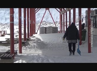 Snežno nevreme redukovalo autobuski saobraćaj u majdanpečkoj opštini, 27. februar 2018. (RTV Bor)