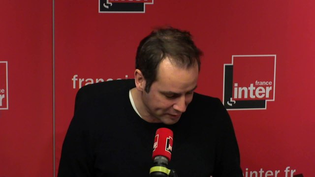 Emmanuel Macron en baisse dans les sondages - Le billet de Tanguy Pastureau