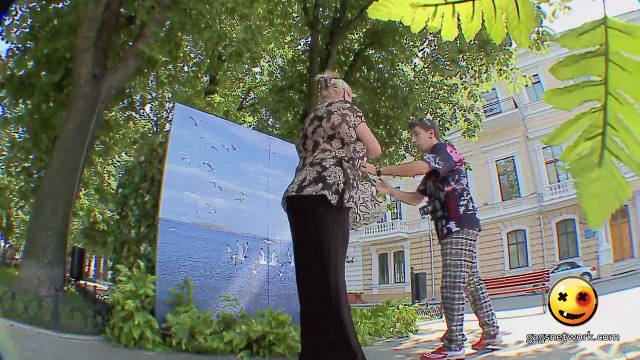 Look Ma, I Can Fly! - Crazy TV Pranks