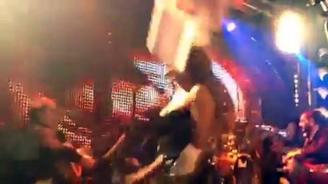 Εύα Μπάιλα - Δεν σου κάνω τον Άγιο | Σφύριξα Κι Έληξες - Live 2014 HD